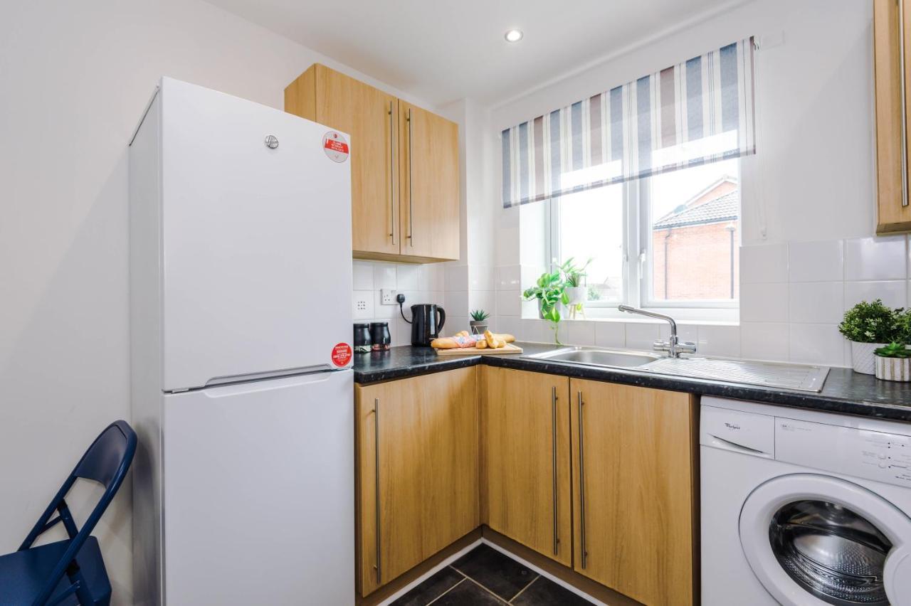 Carterson Serviced Apartment Coventry Exteriör bild